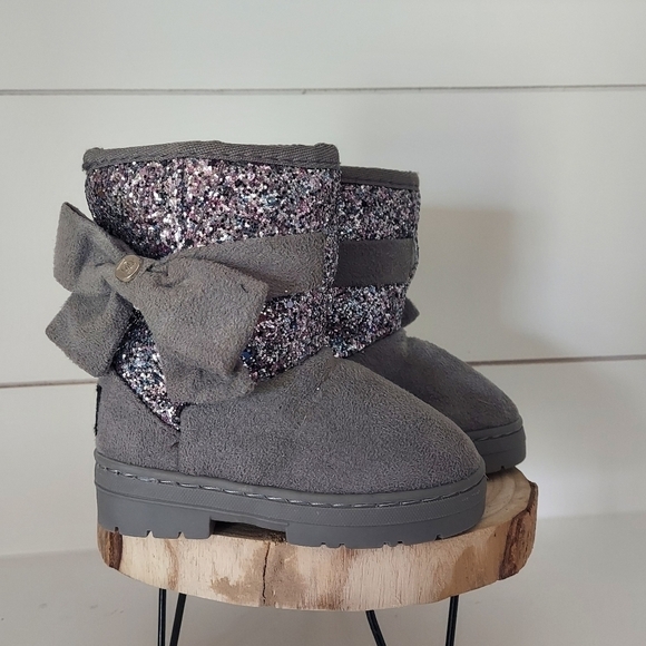 bebe Girls Winter Micro Suede Boots with Rhinestone Embellished Logo & Bow - Picture 2 of 6